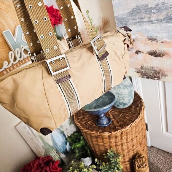 Y2K Un Apes Midi De Chien Paris Nylon Khaki Buckle Shoulder Bag. - Picture 7 of 15